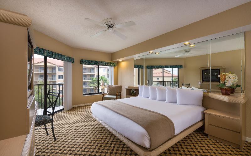 Westgate Lakes And 4*